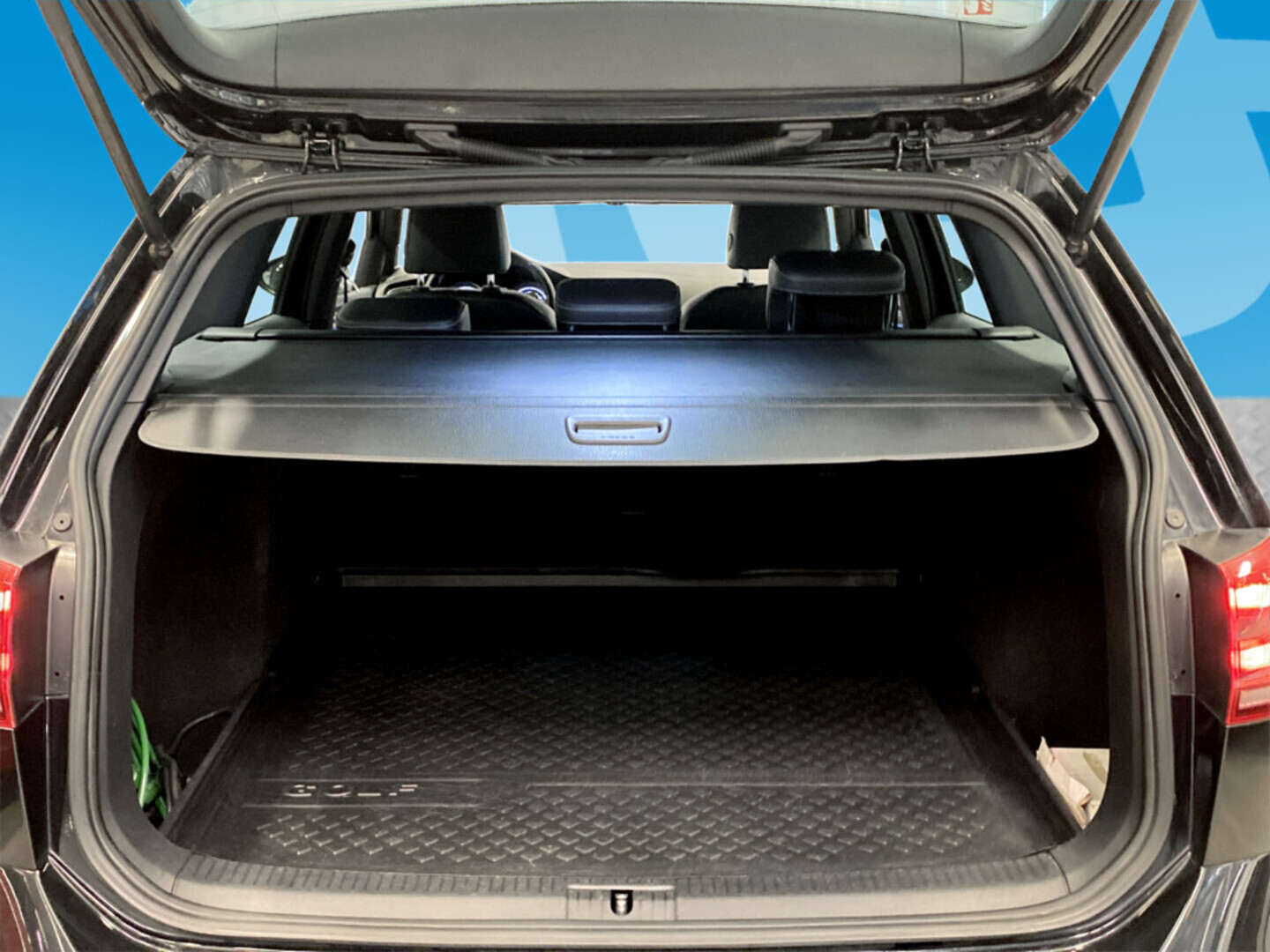 VOLKSWAGEN Golf 2015