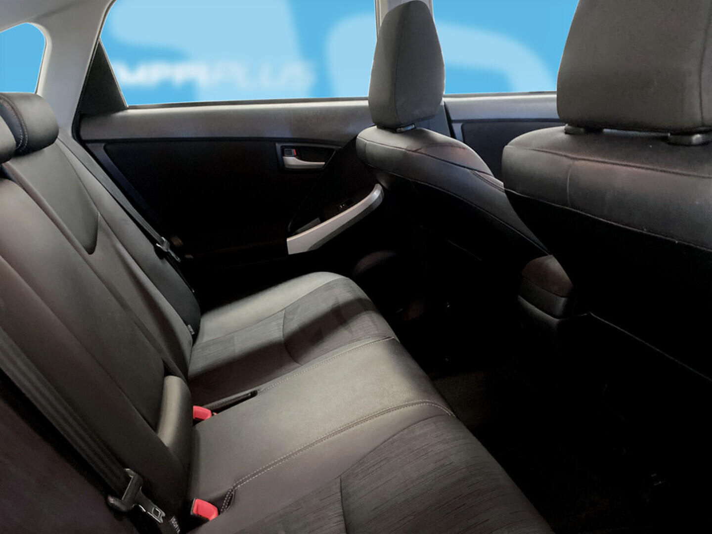 TOYOTA Prius PHEV 2015