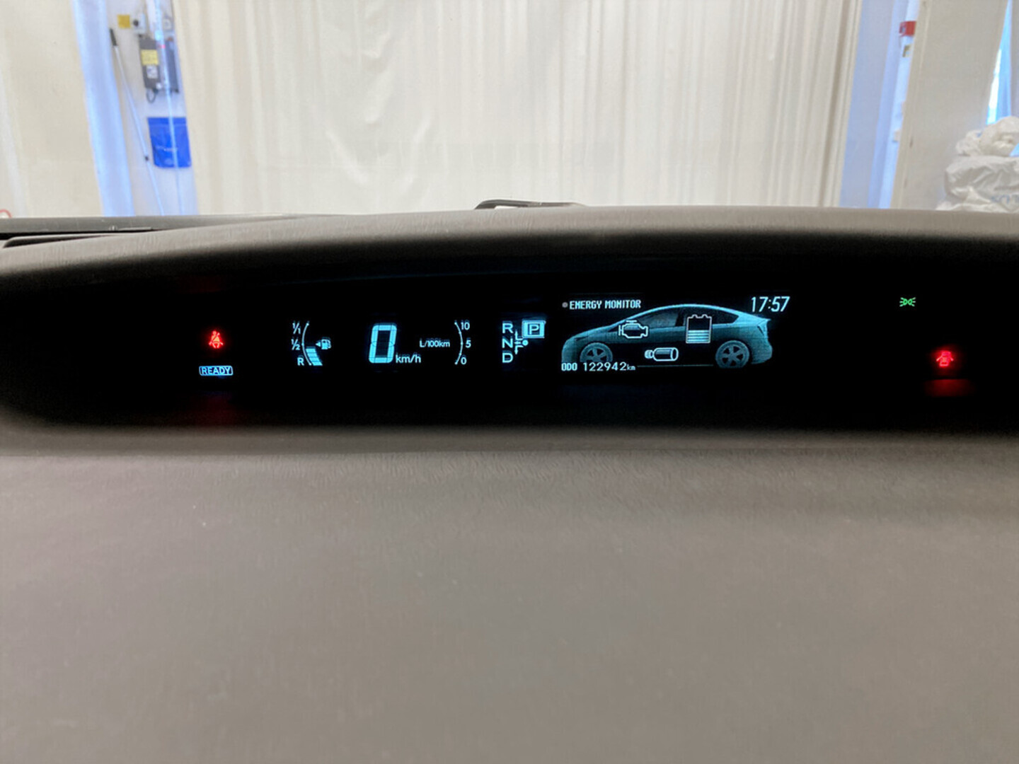 TOYOTA Prius PHEV 2015