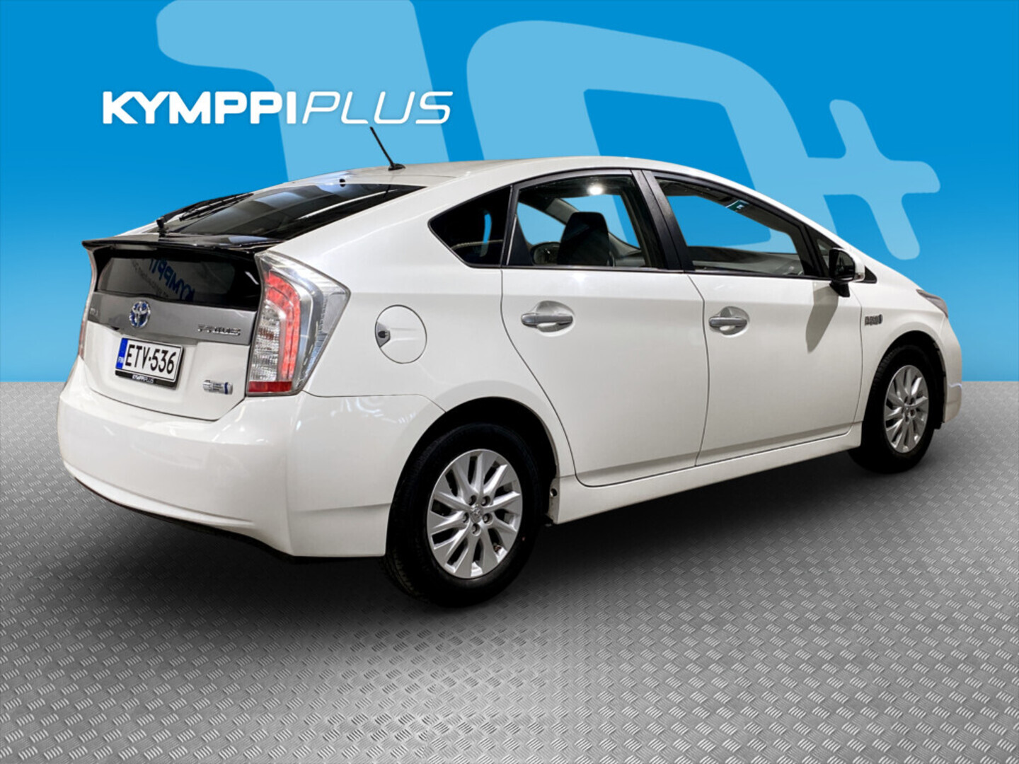 TOYOTA Prius PHEV 2015