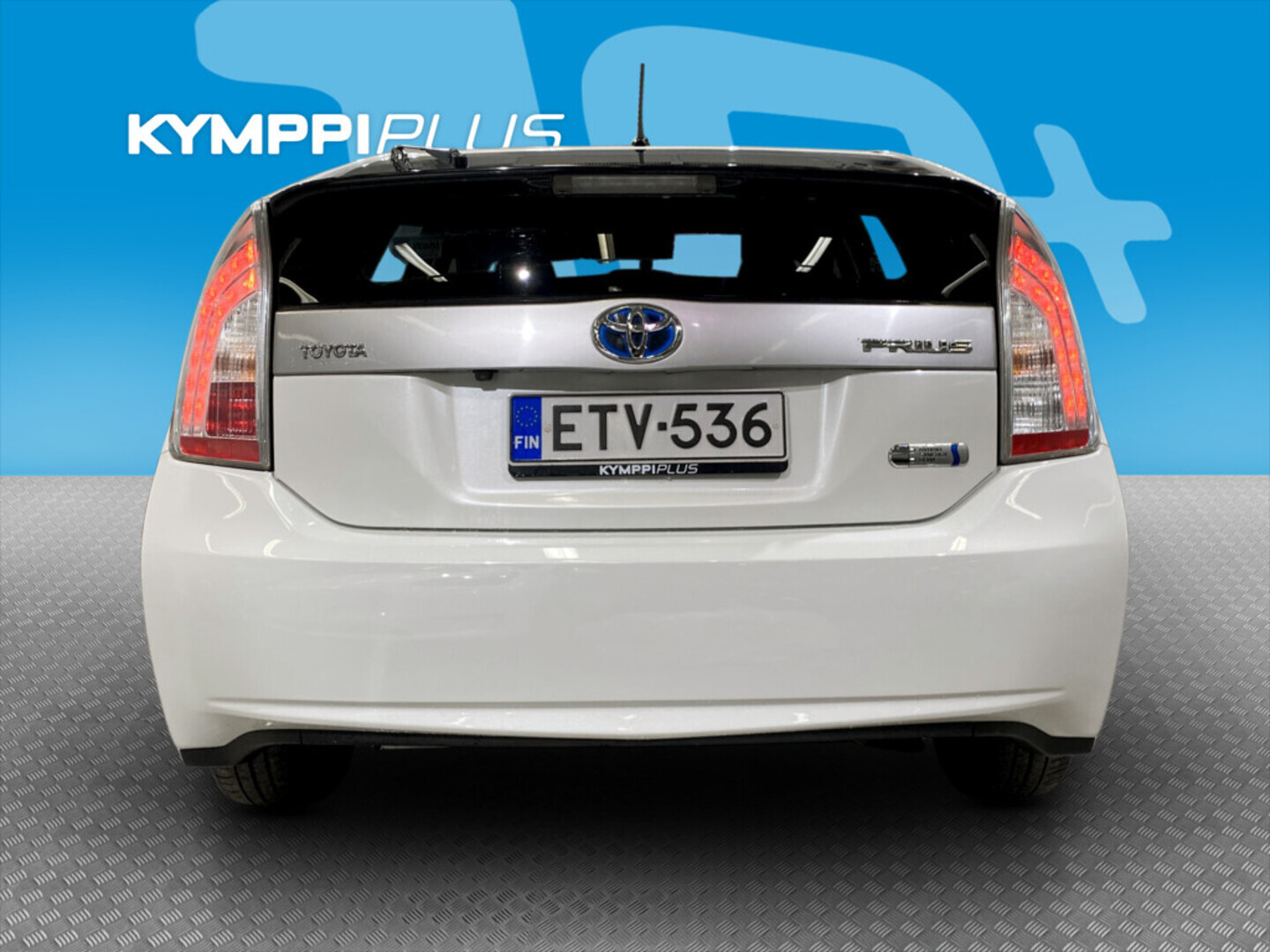 TOYOTA Prius PHEV 2015