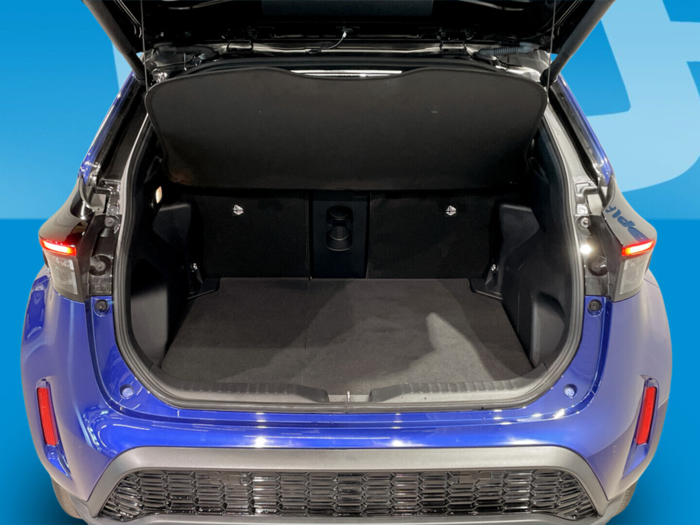 TOYOTA Yaris Cross 2023