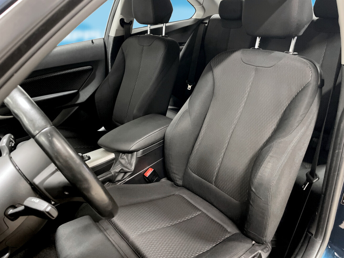 BMW 220 2016