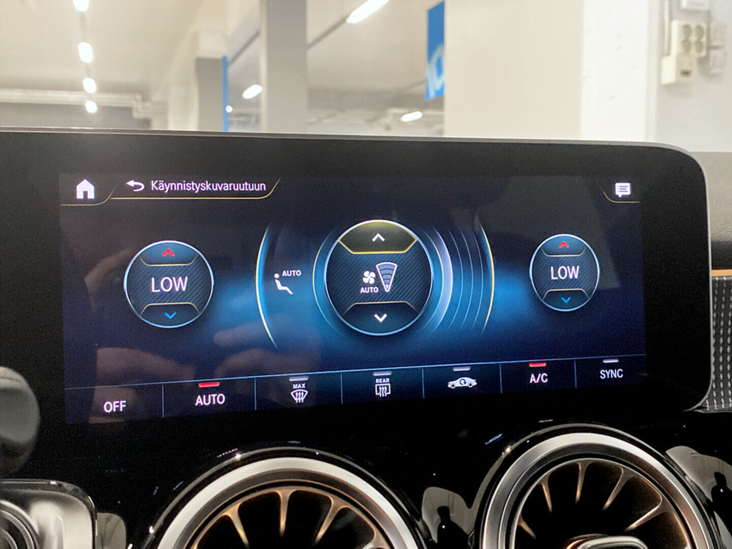 MERCEDES-BENZ GLB 2020