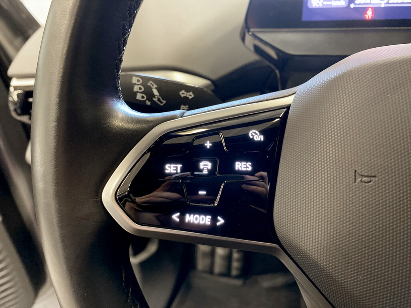 VOLKSWAGEN ID.4 2023