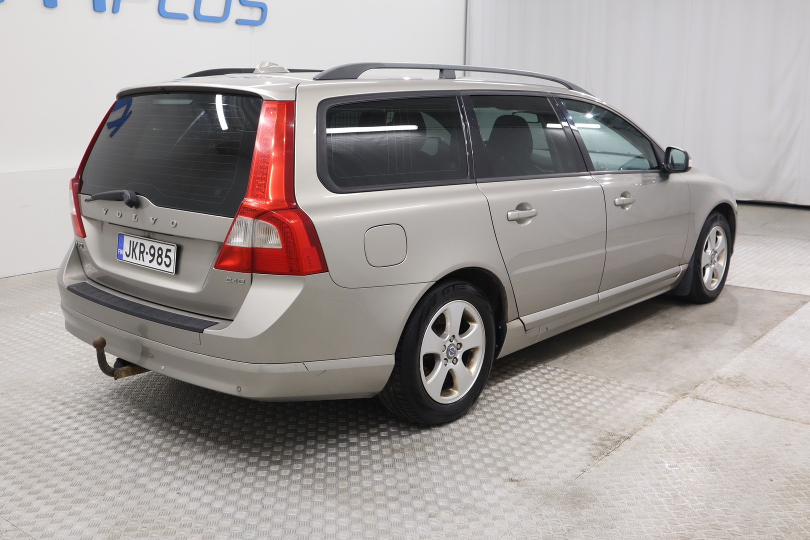 VOLVO V70 2008