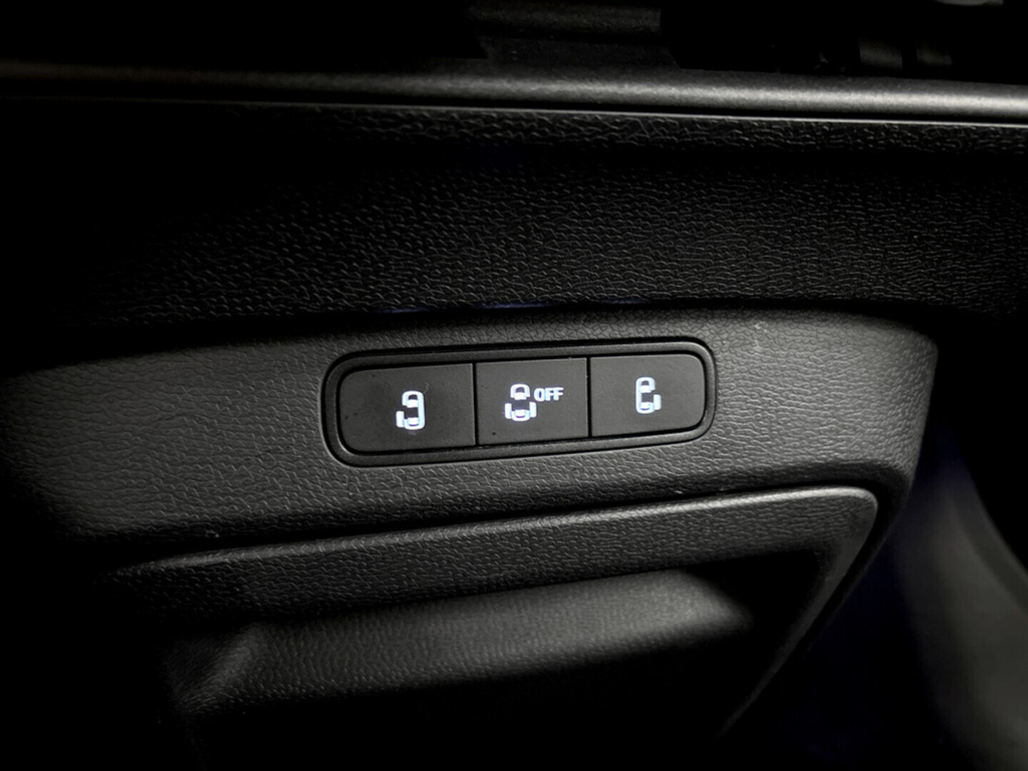 VOLKSWAGEN ID. Buzz 2023