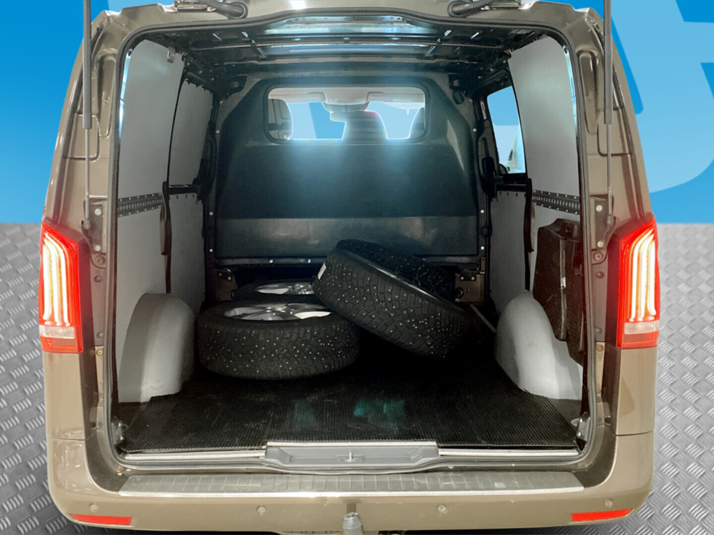 MERCEDES-BENZ Vito 2016