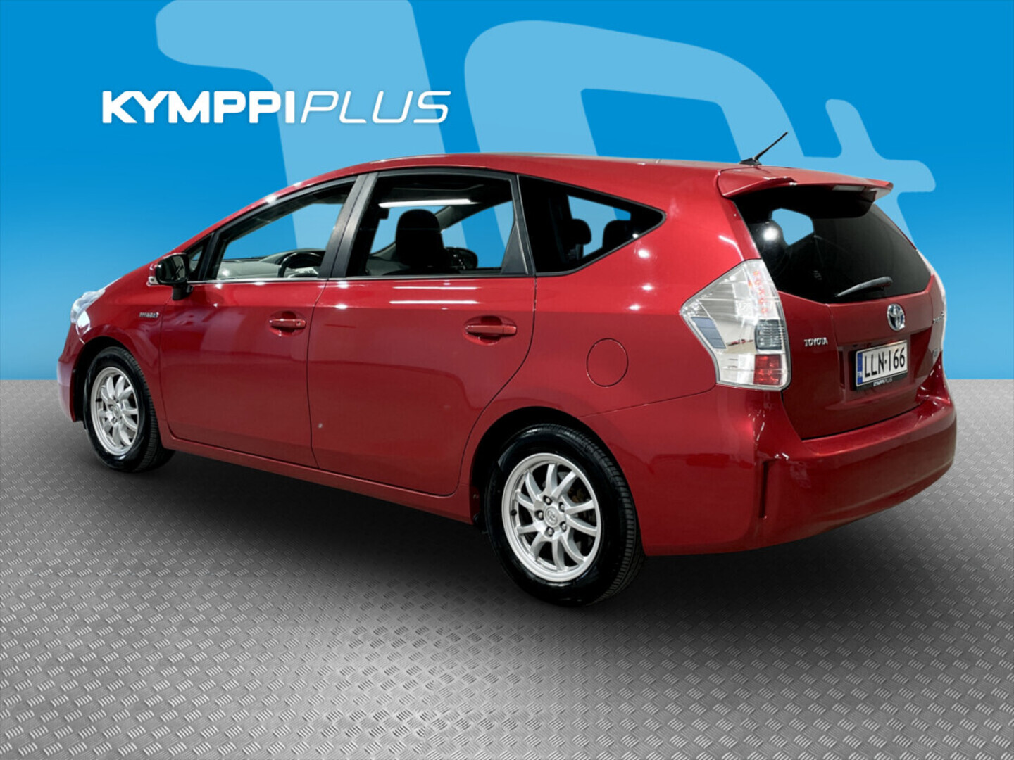 TOYOTA Prius+ 2013
