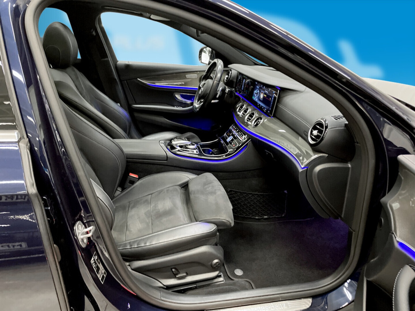 MERCEDES-BENZ E 2018