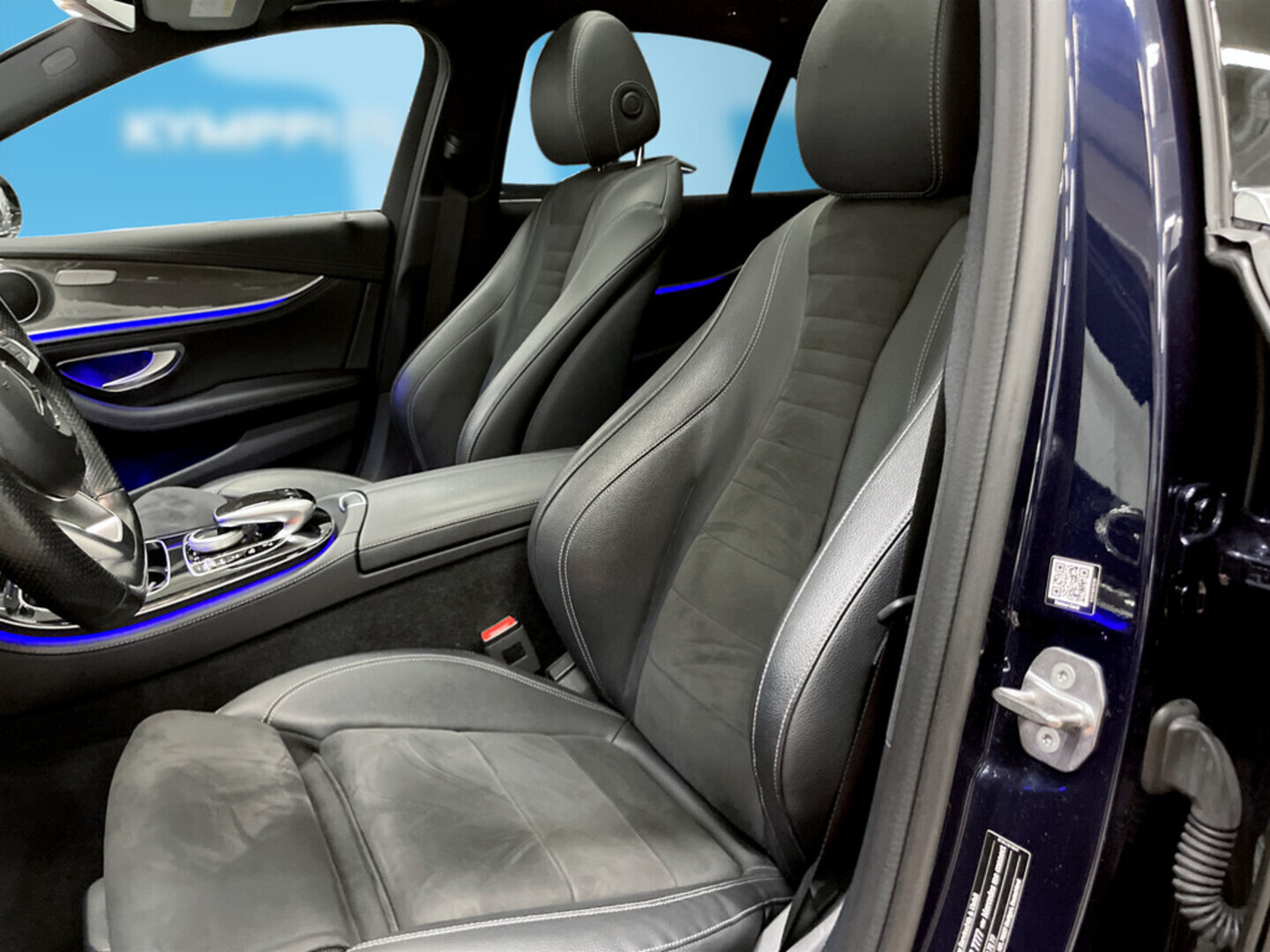 MERCEDES-BENZ E 2018