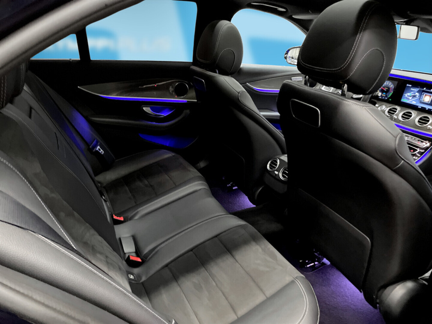 MERCEDES-BENZ E 2018