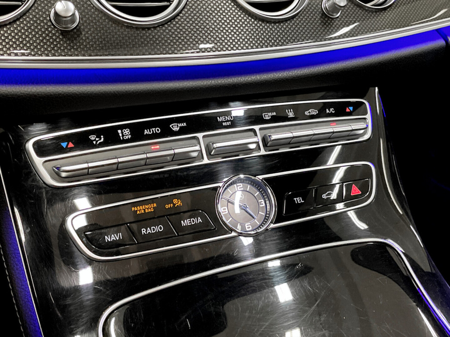 MERCEDES-BENZ E 2018