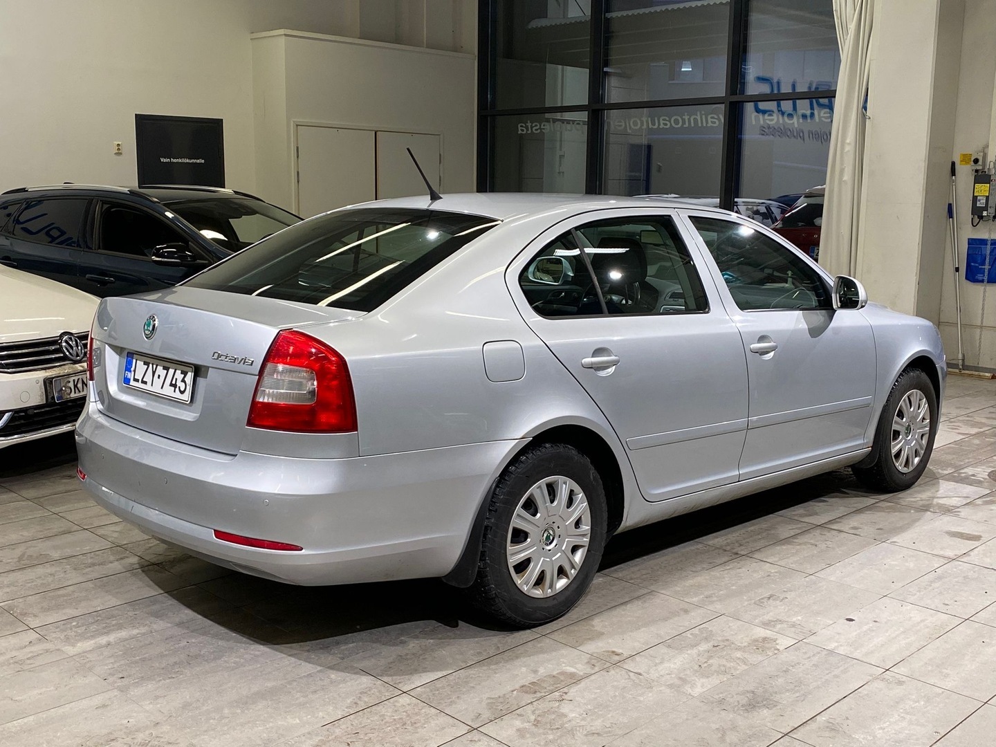 SKODA Octavia 2012
