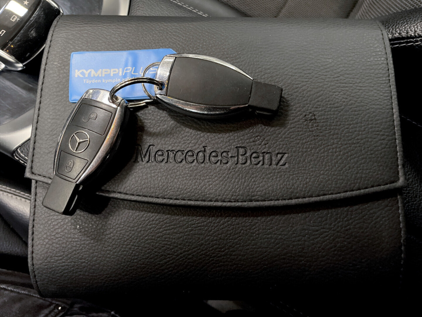 MERCEDES-BENZ C 2015