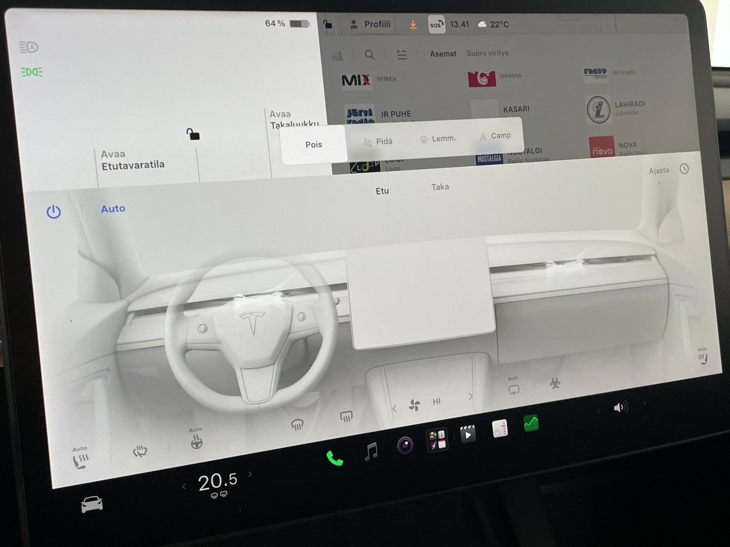 TESLA Model Y 2022