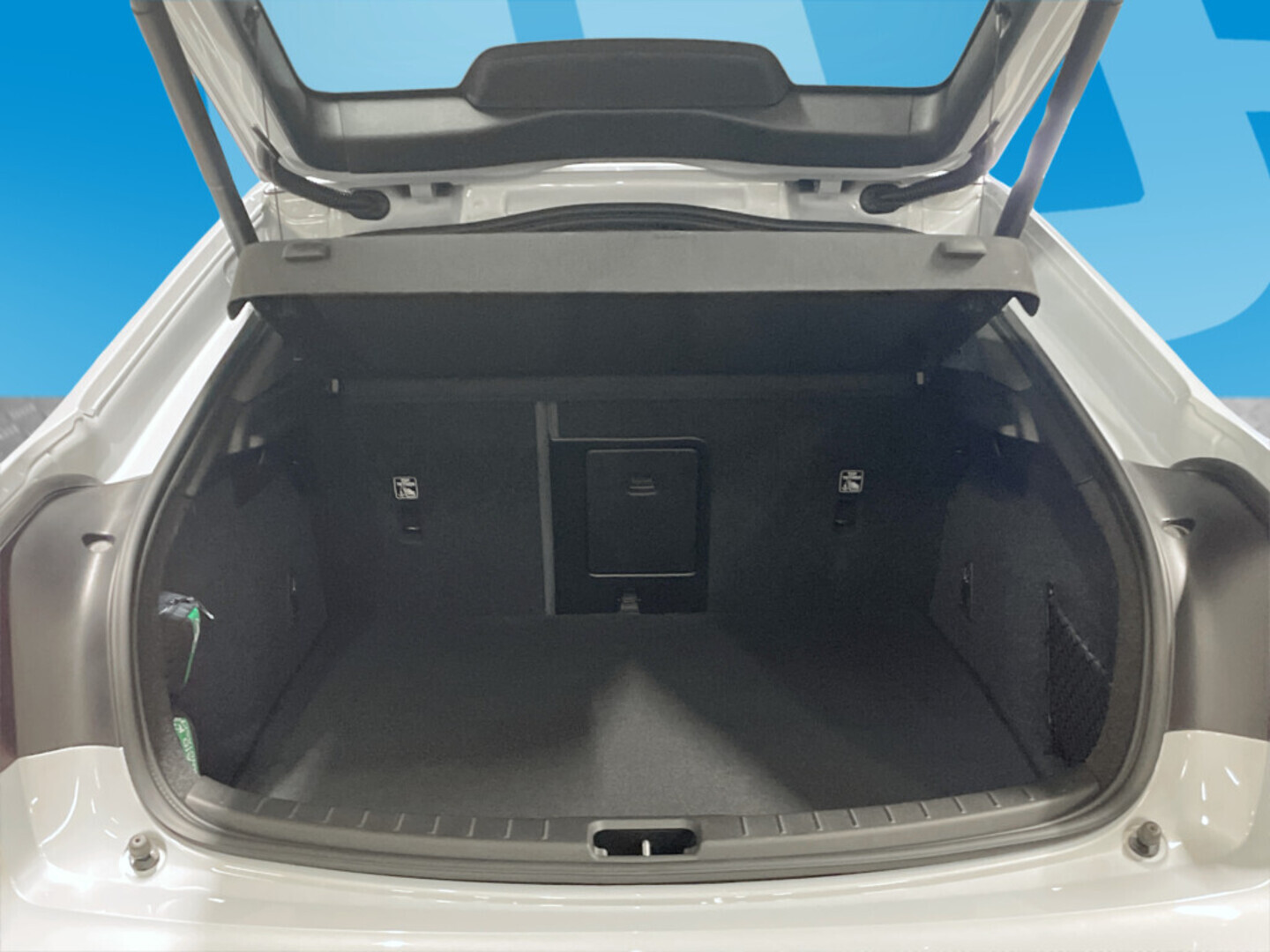 POLESTAR 2 2023