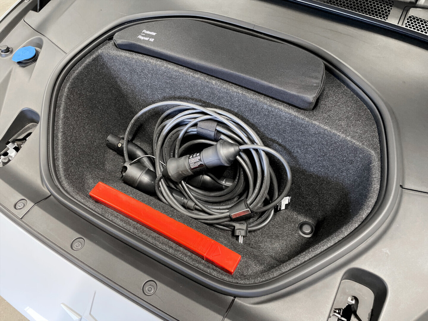 POLESTAR 2 2023