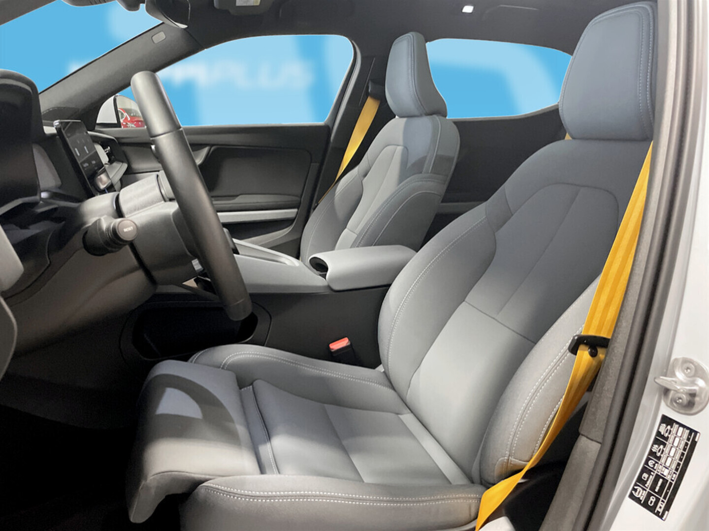 POLESTAR 2 2023