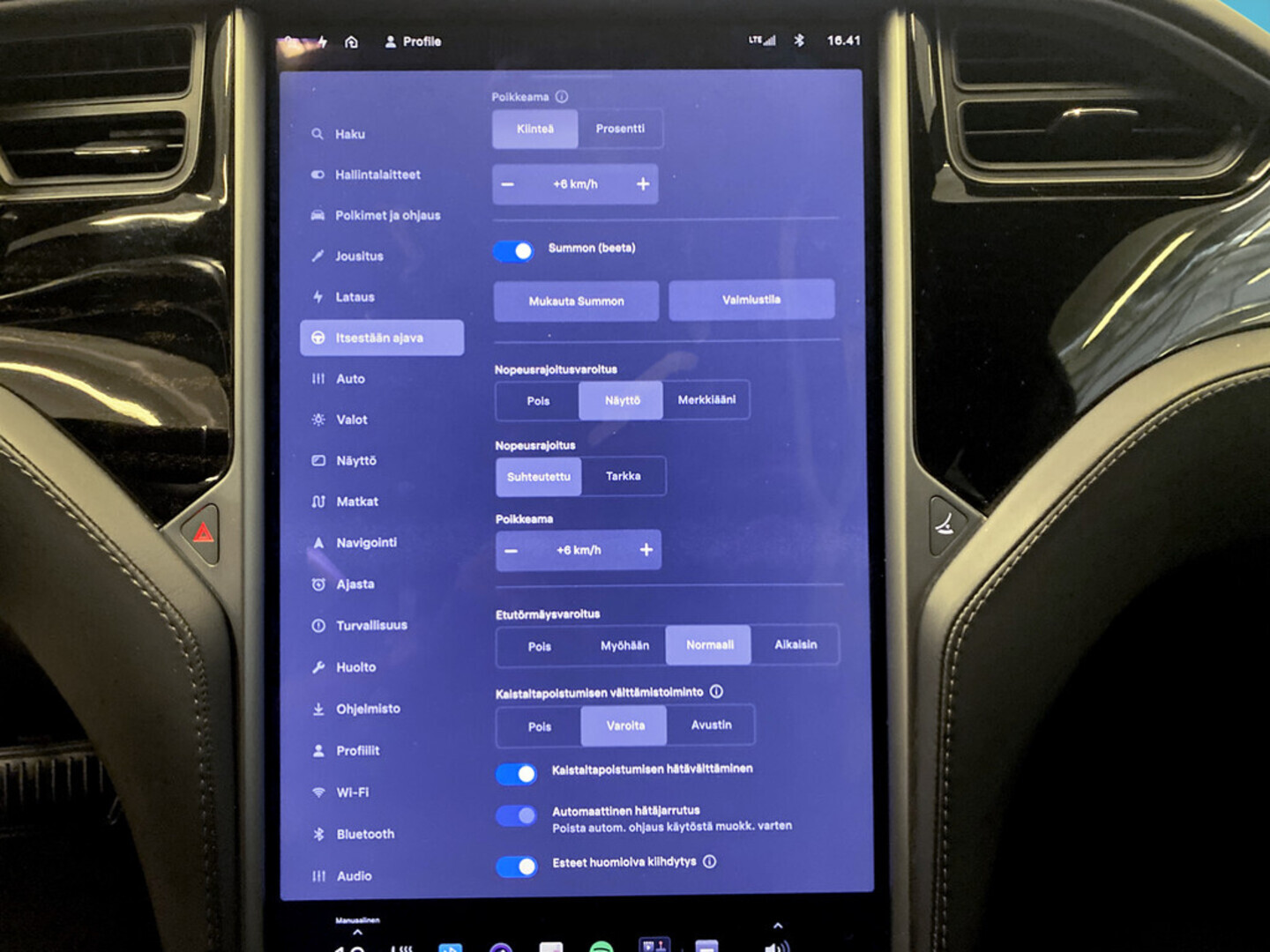 TESLA Model S 2018