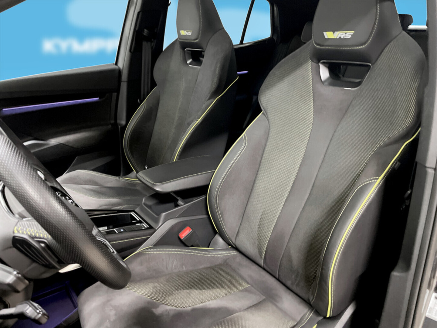 SKODA Enyaq 2023