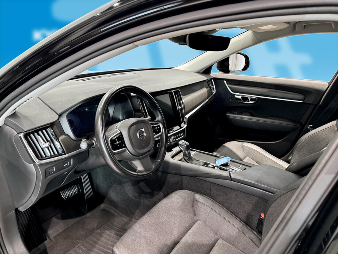 VOLVO V90 Cross Country 2019