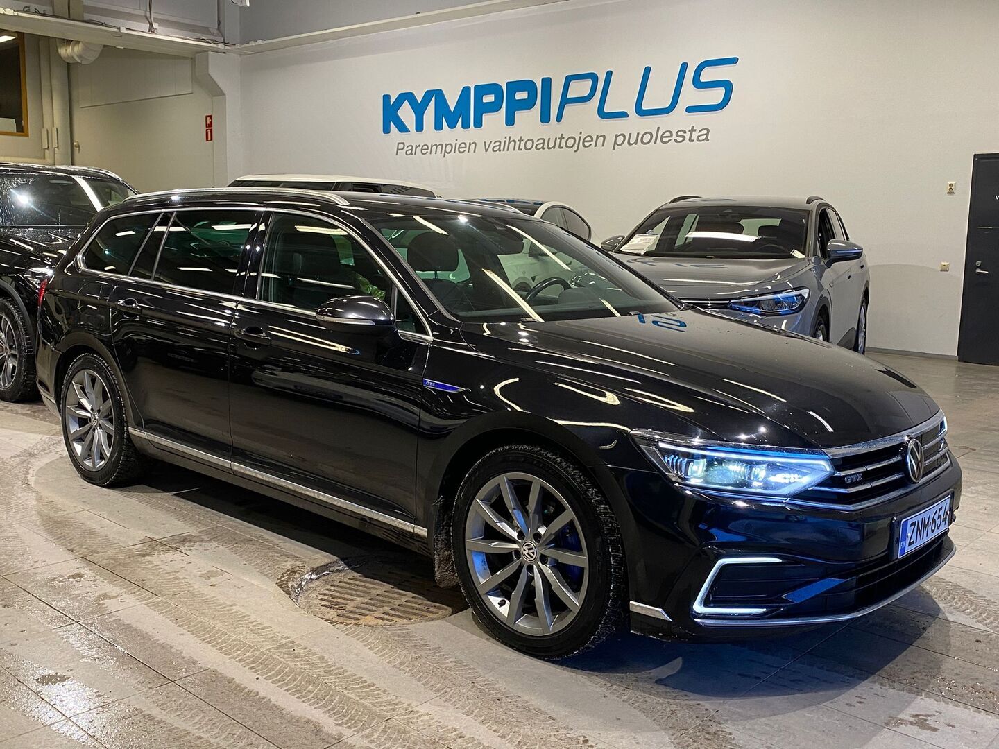 VOLKSWAGEN Passat 2021