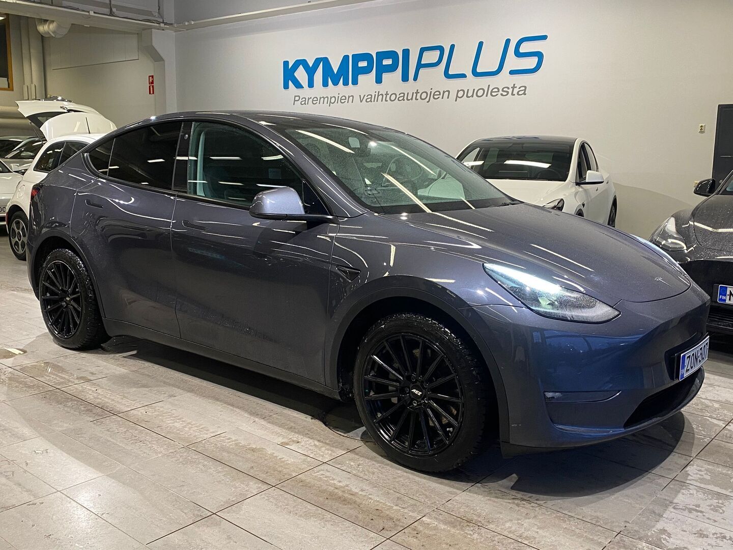 TESLA Model Y 2021