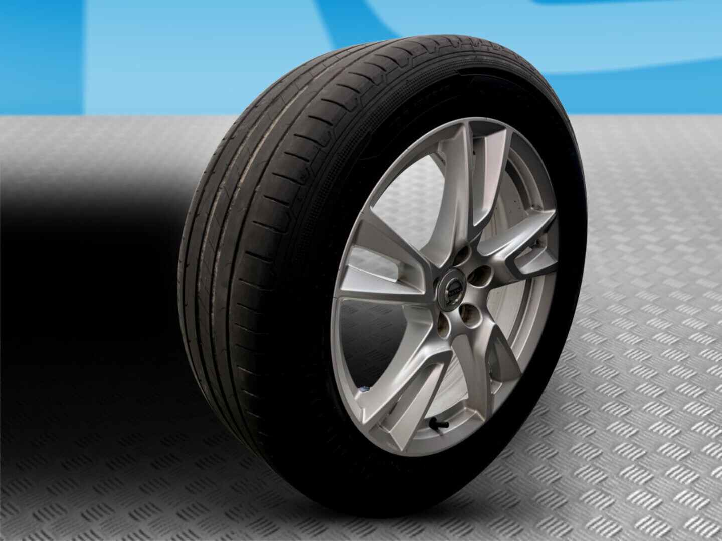 VOLVO V90 Cross Country 2017