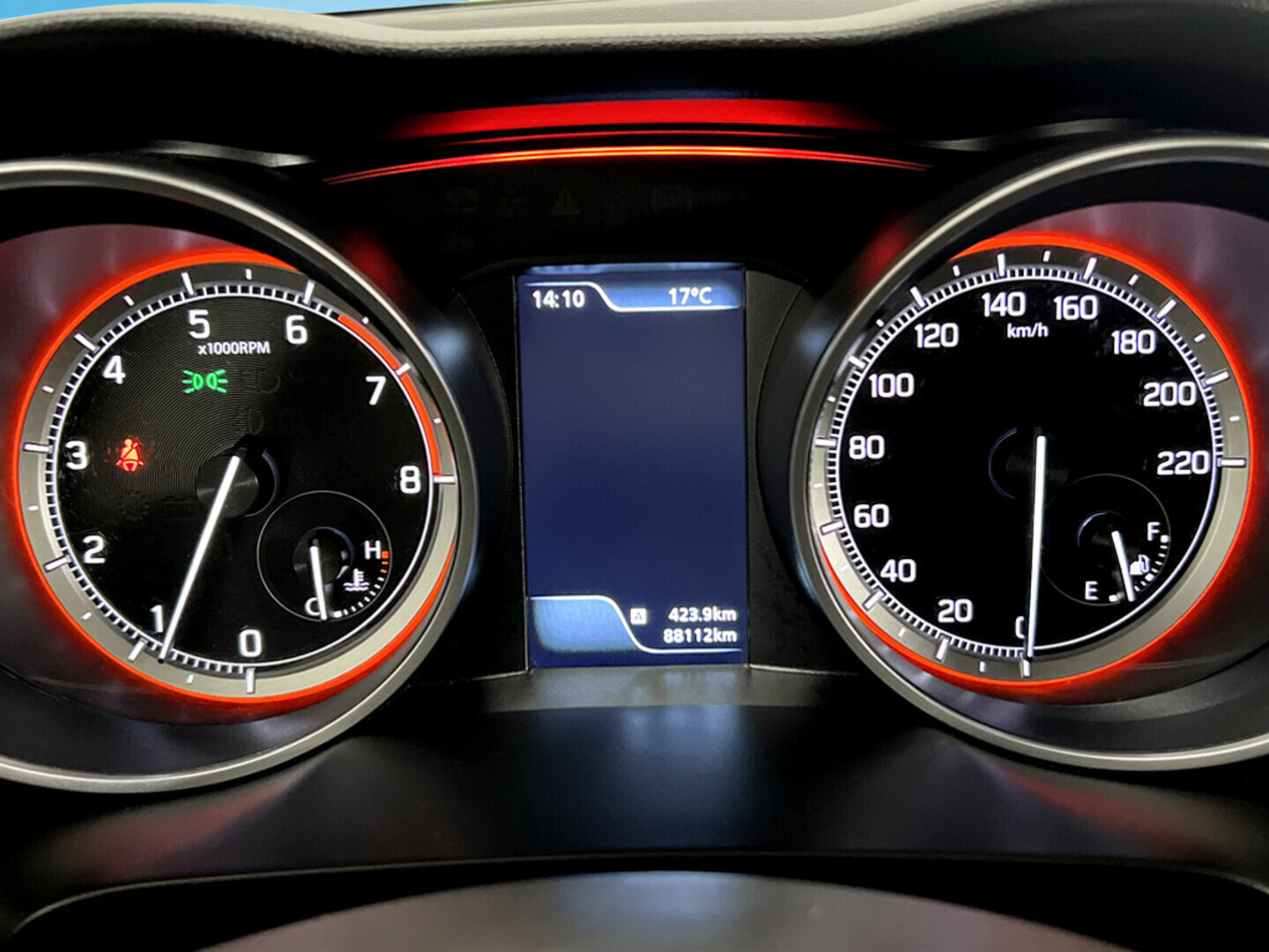 SUZUKI Swift 2018