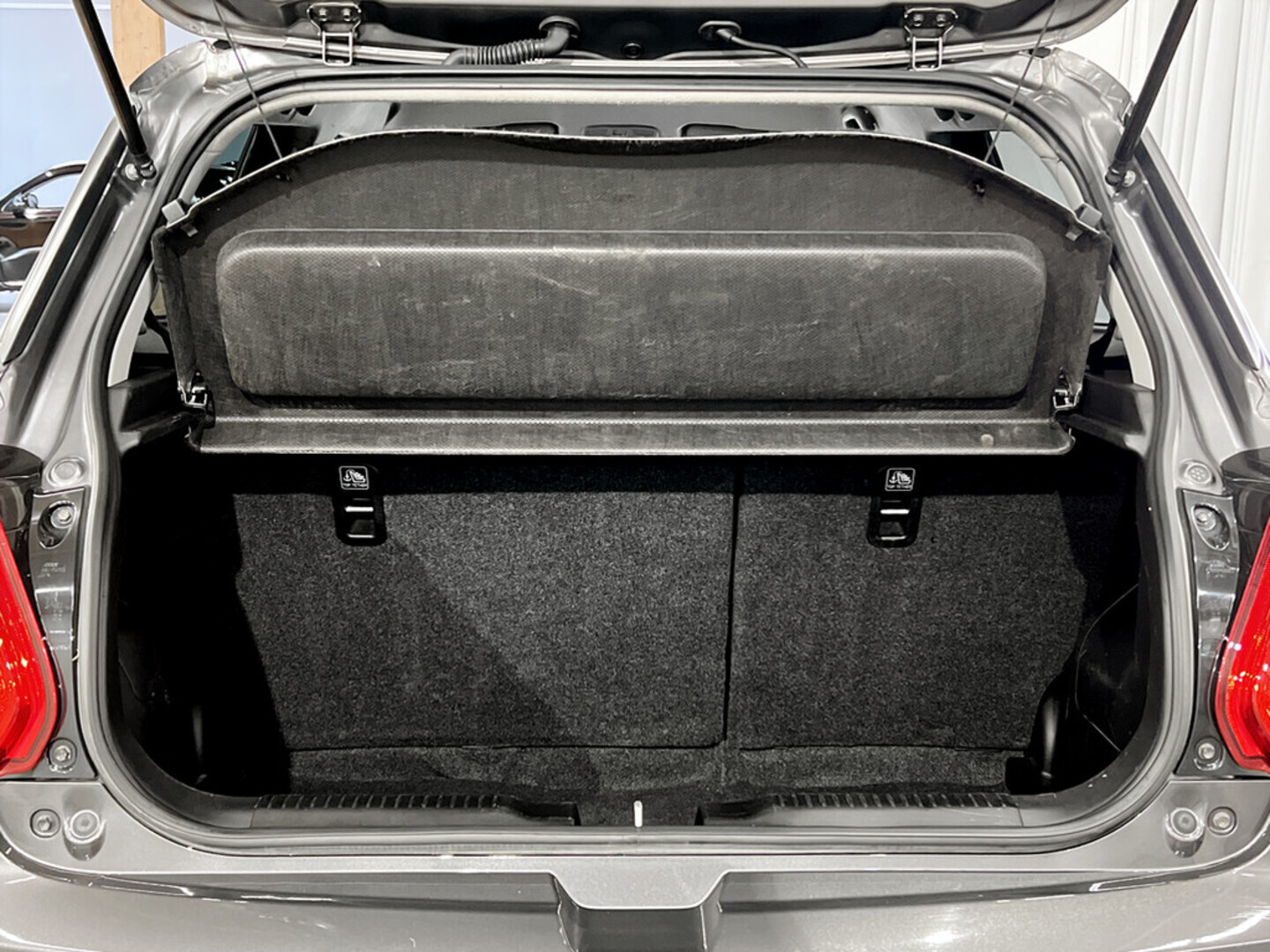 SUZUKI Swift 2018