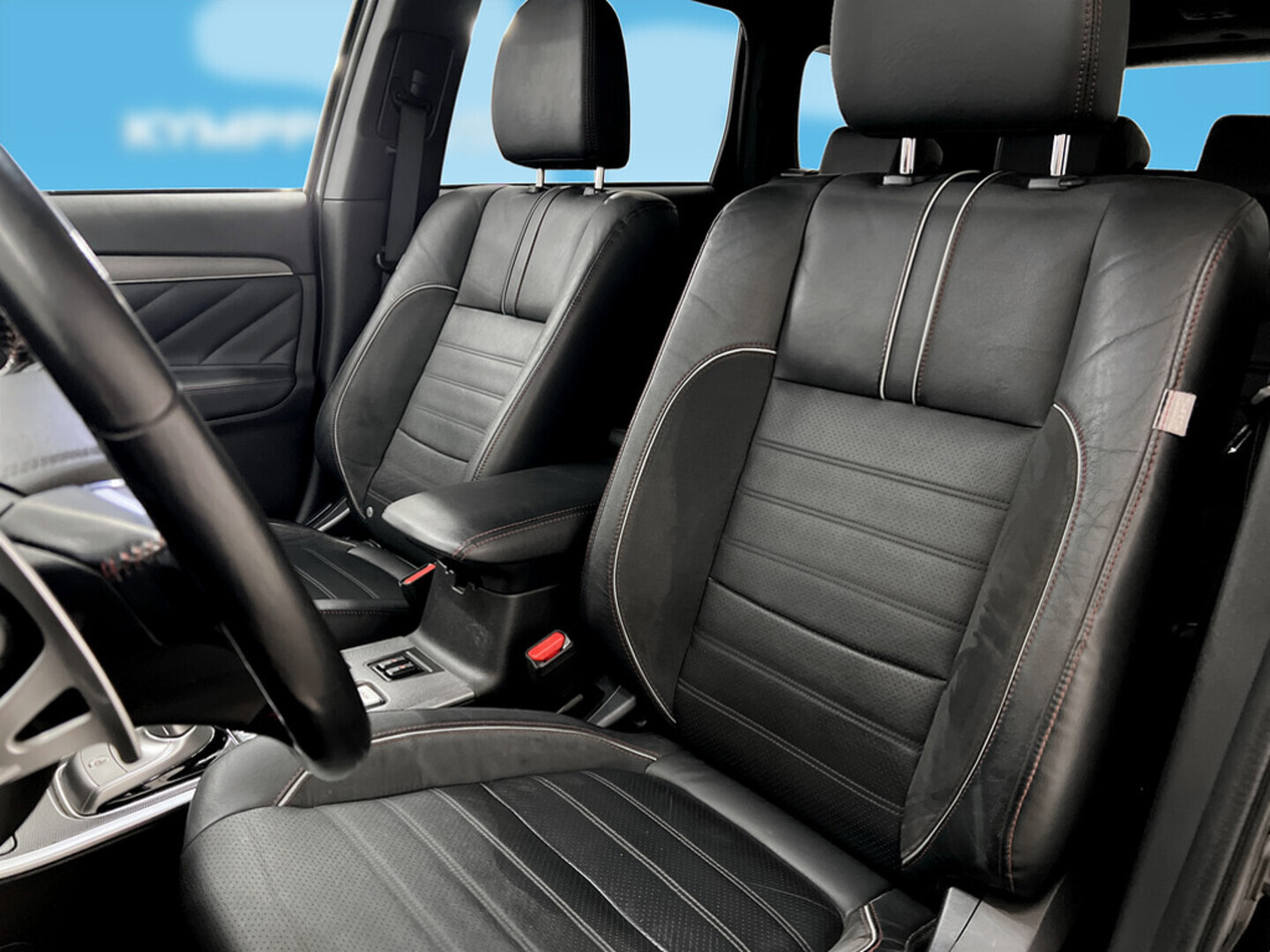 MITSUBISHI Outlander PHEV 2018