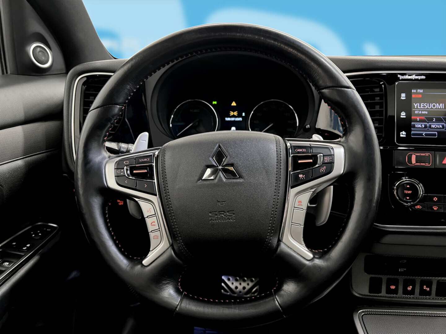 MITSUBISHI Outlander PHEV 2018