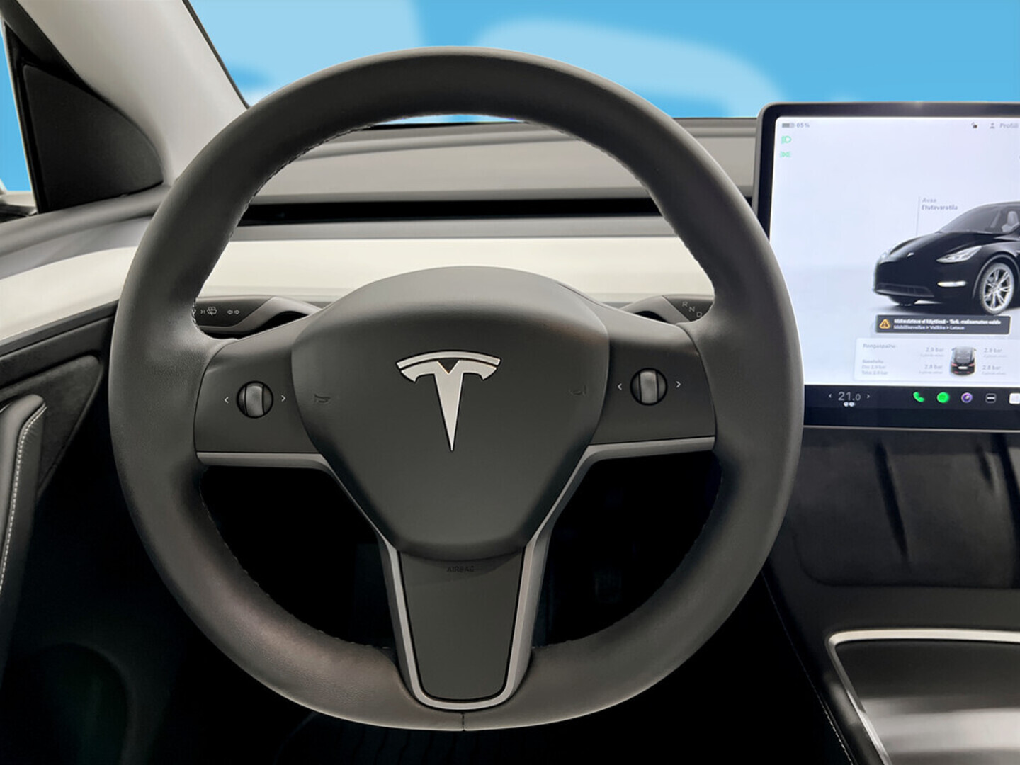 TESLA Model Y 2023