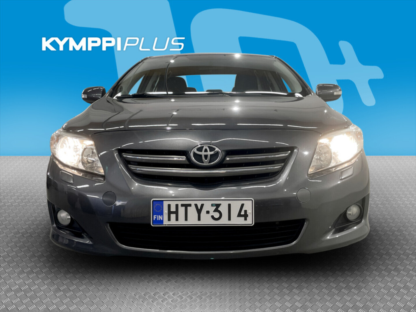 TOYOTA Corolla 2010