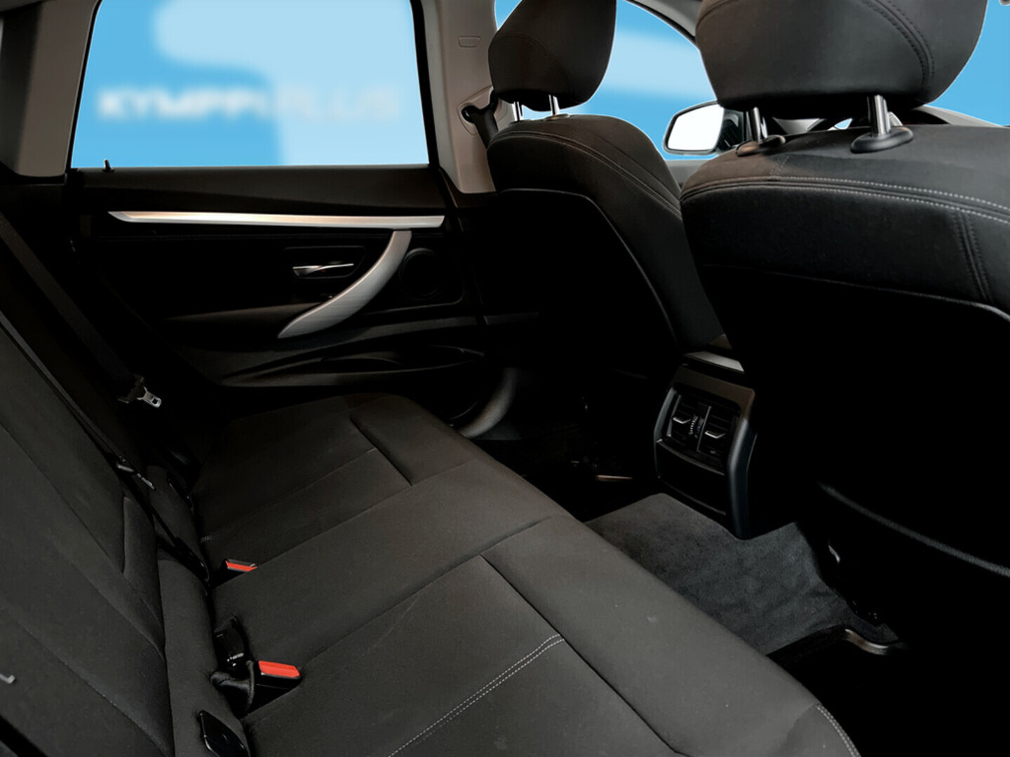 BMW 320 Gran Turismo 2015