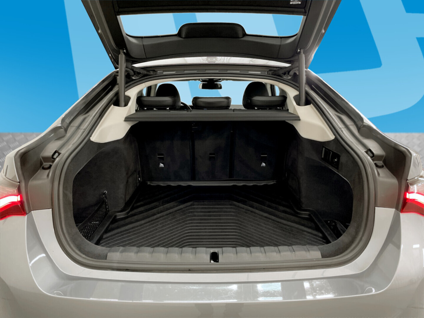 BMW i4 2024
