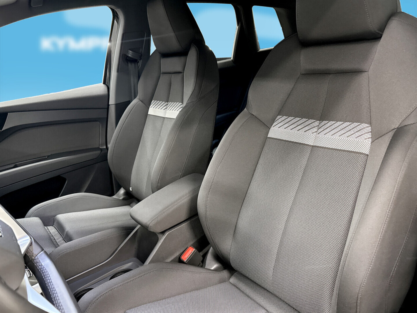 AUDI Q4 e-tron 2023