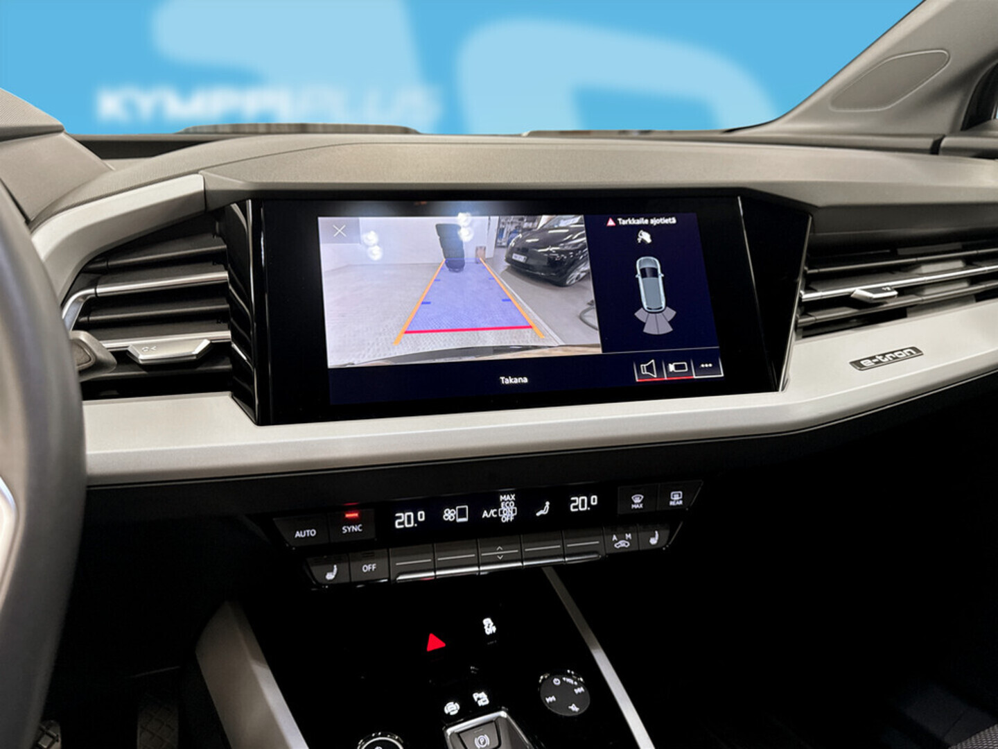 AUDI Q4 e-tron 2023
