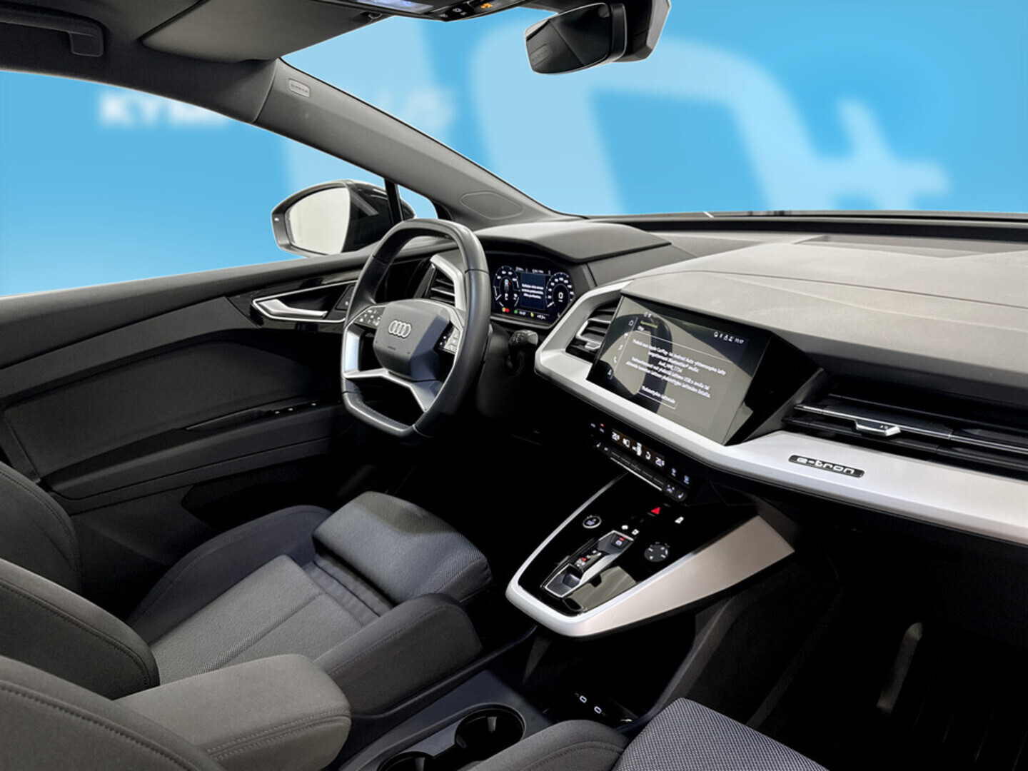 AUDI Q4 e-tron 2023