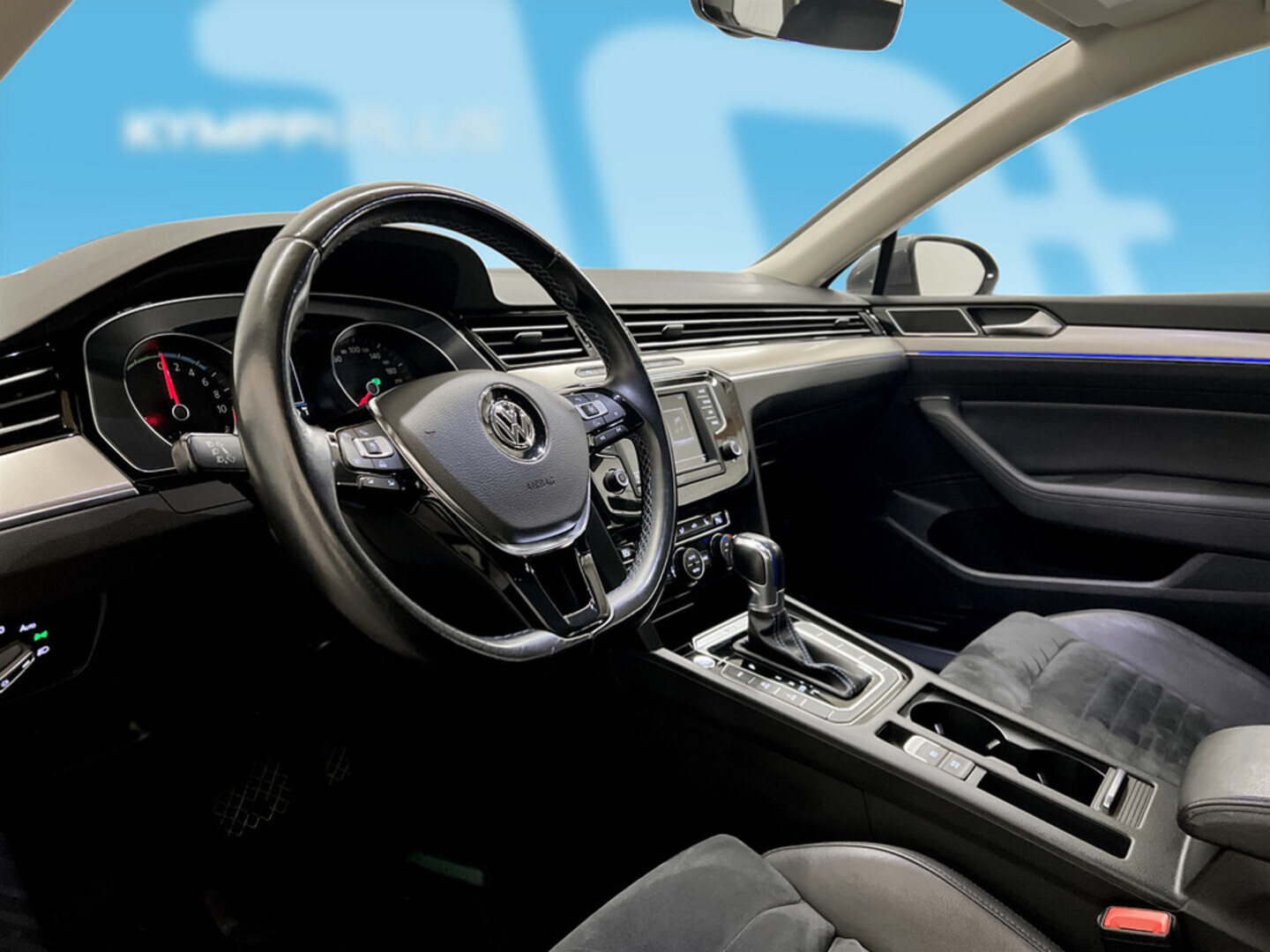 VOLKSWAGEN Passat 2017