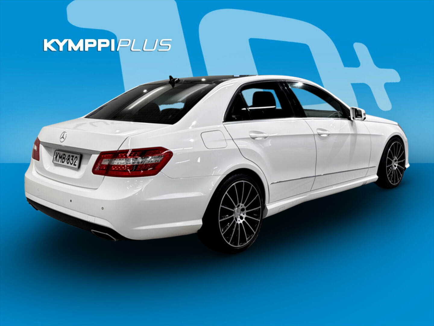 MERCEDES-BENZ E 2012