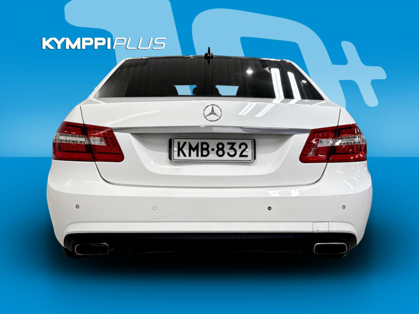 MERCEDES-BENZ E 2012