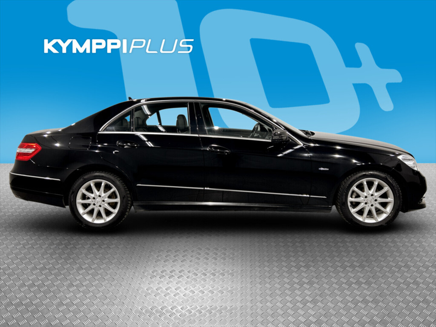 MERCEDES-BENZ E 2011