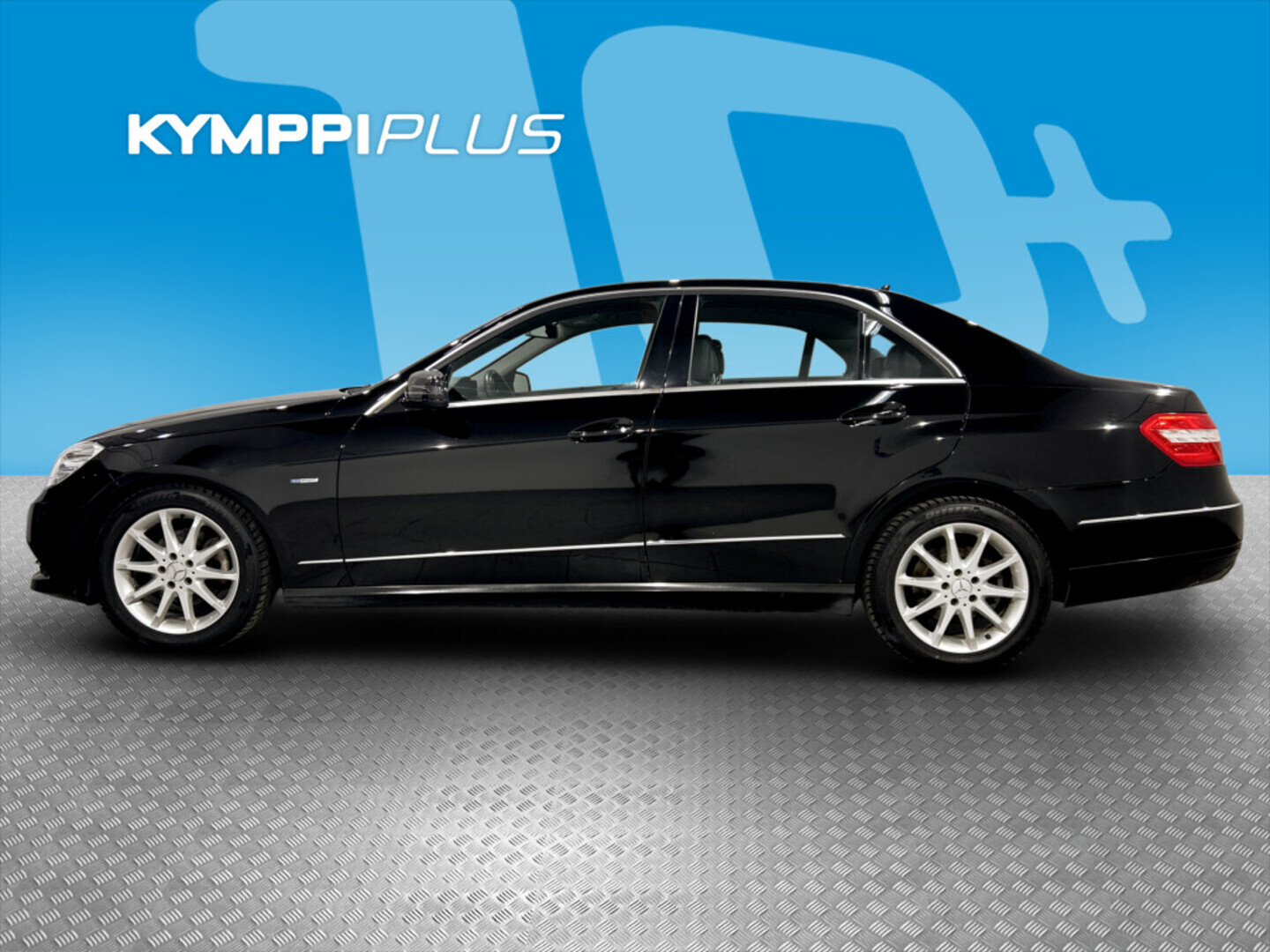 MERCEDES-BENZ E 2011