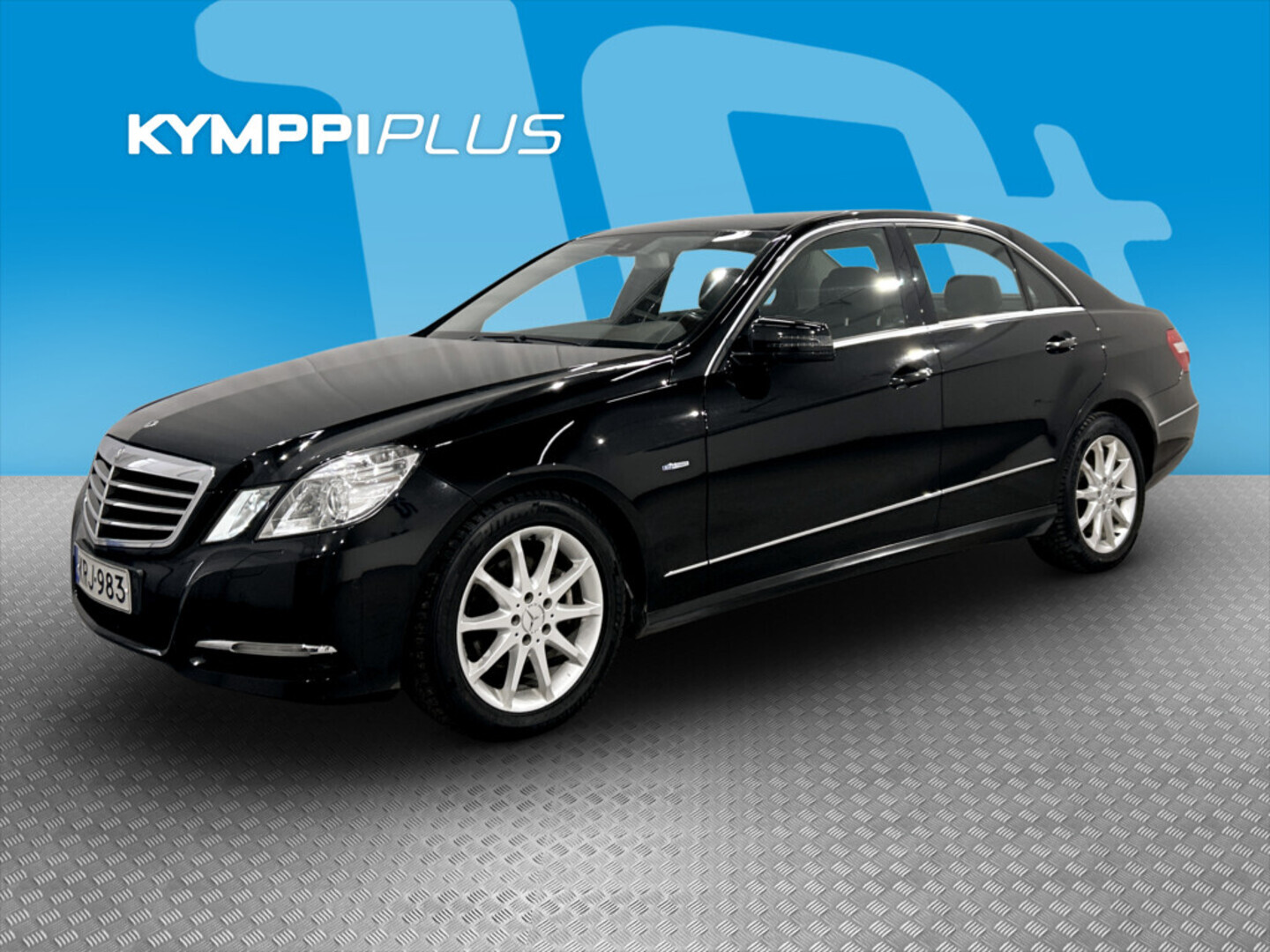 MERCEDES-BENZ E 2011