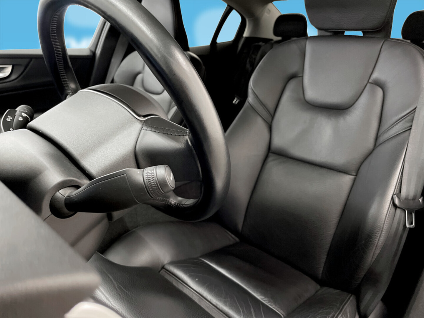 VOLVO S60 2021