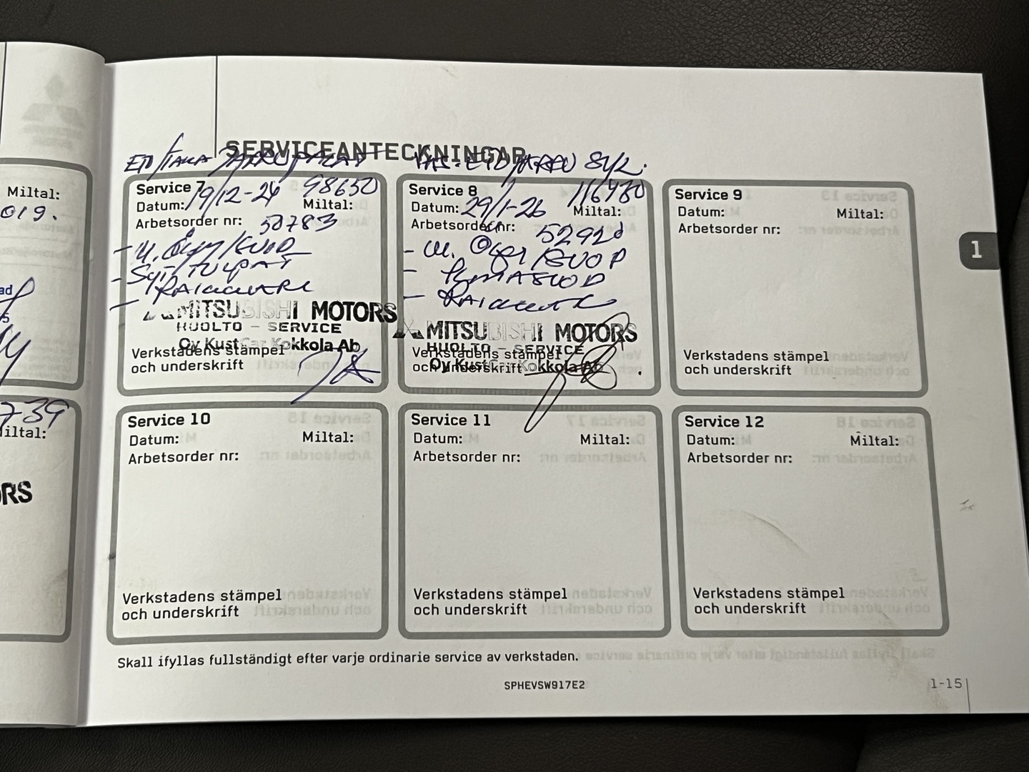 MITSUBISHI Outlander PHEV 2017