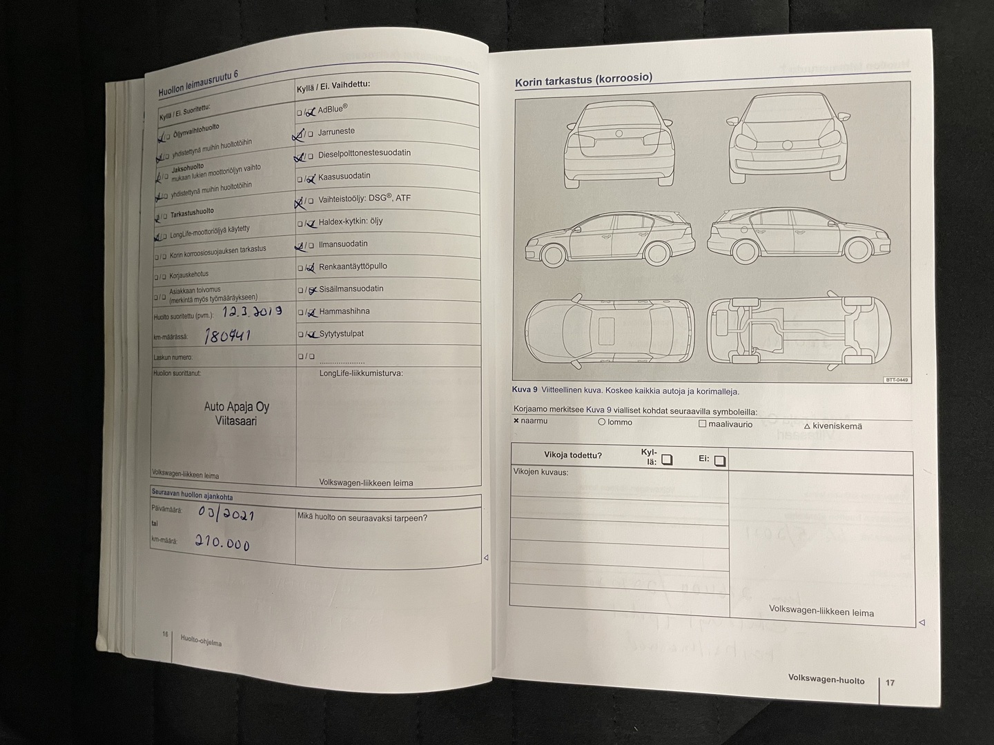 VOLKSWAGEN Passat 2012