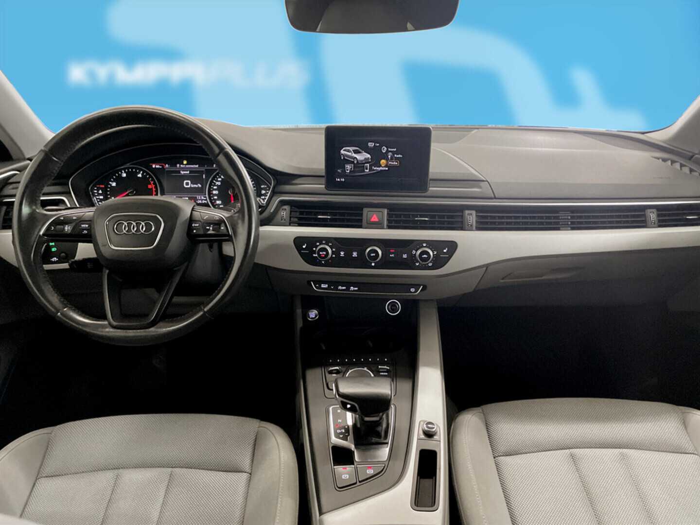 AUDI A4 2016